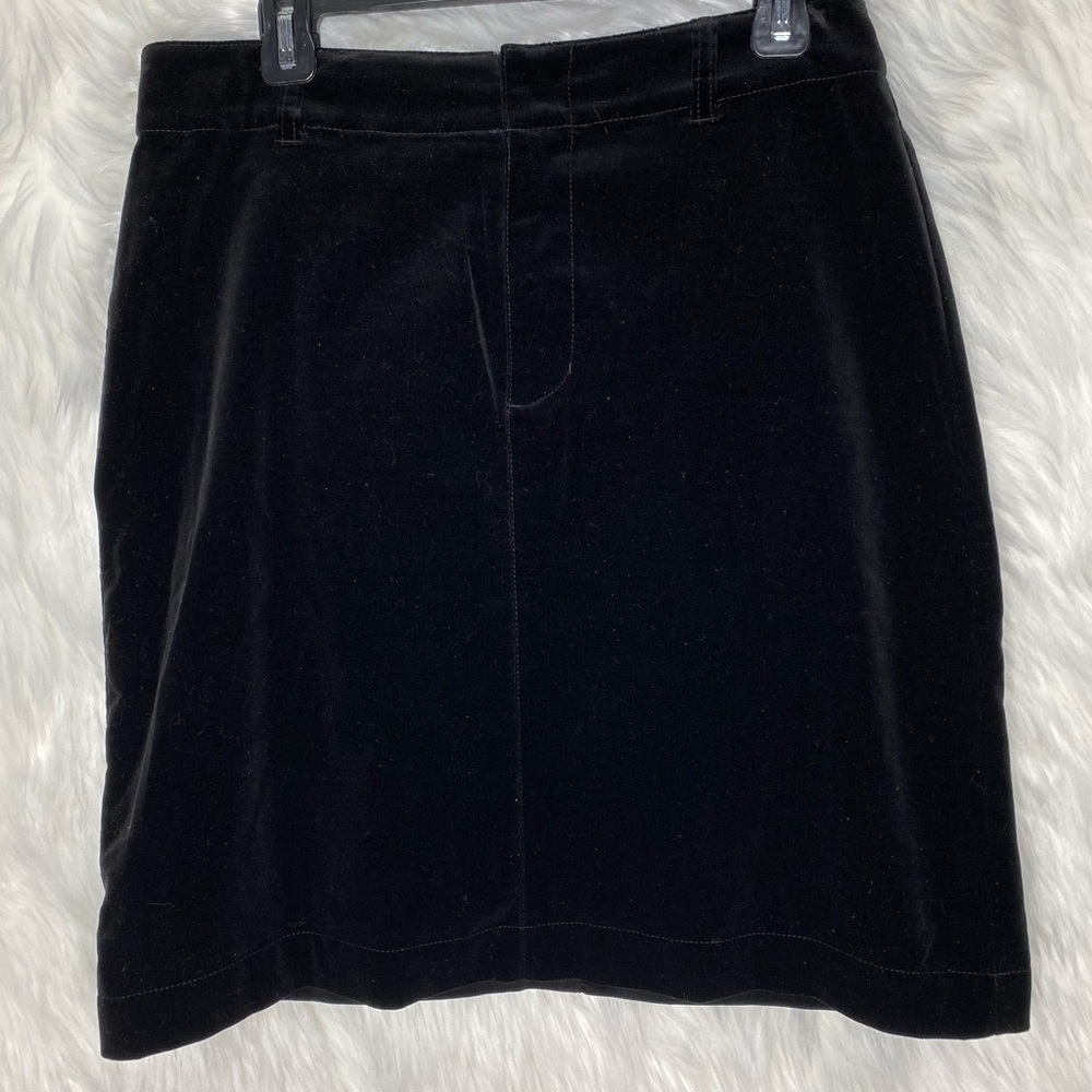 Eddie Bauer Black Velour Skirt Size 10